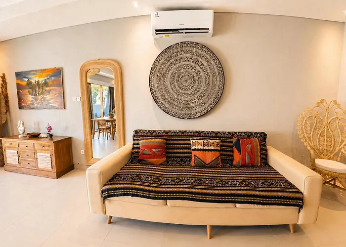 Istirahat And Recovery Villa Uluwatu (Bali)