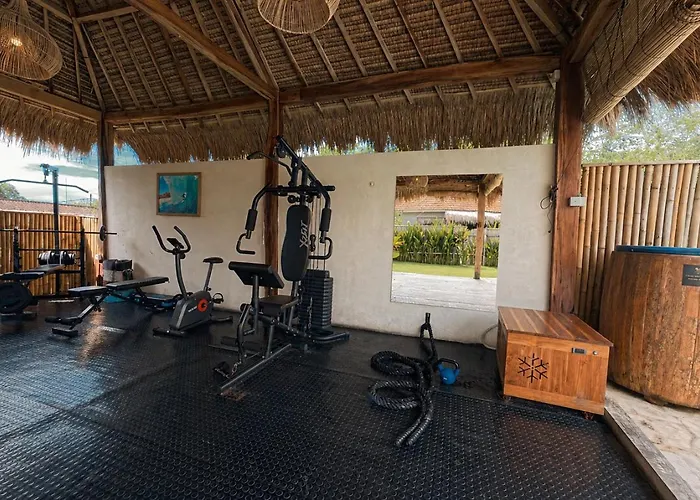 Istirahat And Recovery Villa
