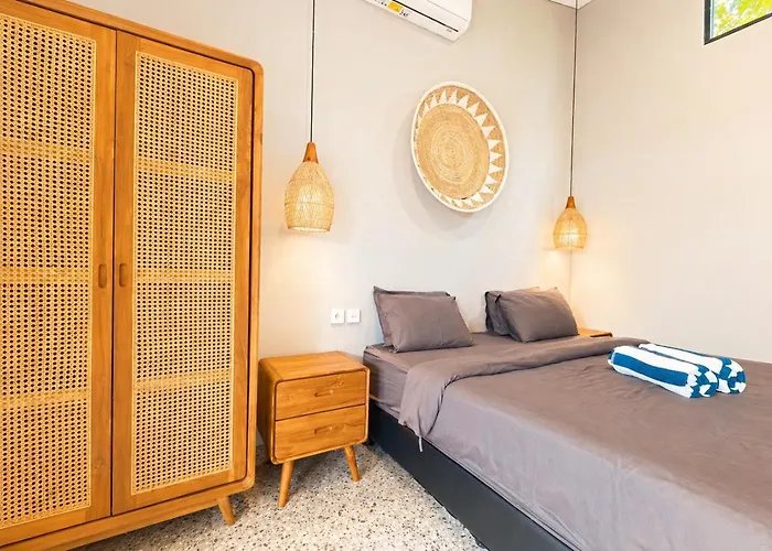 Istirahat And Recovery Villa